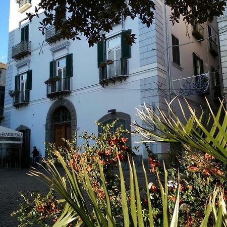 Il Sorriso Acomodação com café da manhã Salerno Exterior foto